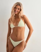 Nelly - Hvit - Smock Frill Triangle