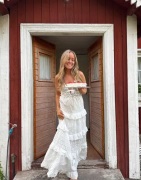 Nelly - Hvit - Embroidered Dream Dress