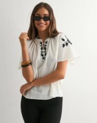 Vero Moda - Hvit - Vmquinn Ss Top Wvn Ga