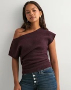 Nelly - Rød - Wide Neck Knit Top