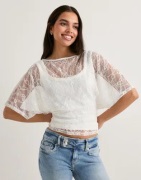 Nelly - Hvit - Wide Sleeve Lace Top