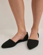 Nelly - Svart - Open Ballerina