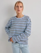 Only - Blå - Onlnew Soph Life L/S O-Neck Top Box