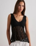 Nelly - Svart - Lace Flounce Top