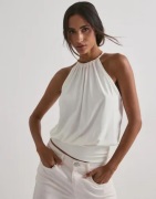Nelly - Hvit - Soft Drape Tie Back Top